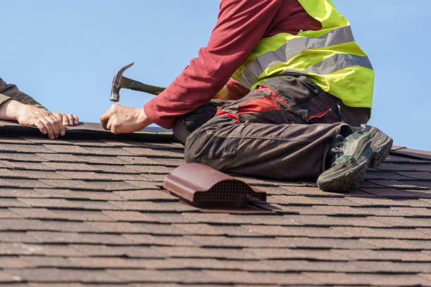 Quick and Trustworthy Emergency Roof Repair Services in Mansfield Center, CT
